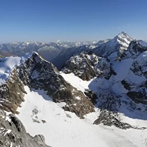 View from Titlis Mountain towards the Central Swiss Alps, Obwalden, Switzerland, Europe
