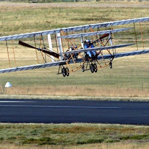 Landing a Replica of Wrights Flyer 3