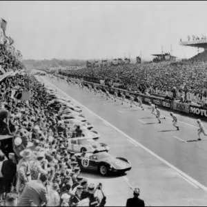 The Ultimate Collection of Sporting Images: Motor Sport