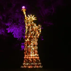 Us-Halloween-Feature-Great Jack O lantern Blaze