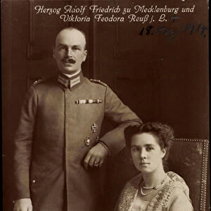Ak Herzog Adolf Friedrich zu Mecklenburg, Viktoria Feodora Reuss (b / w photo)