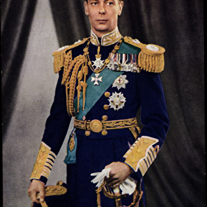 Ak King George VI of England, uniform, medal, cap (b / w photo)