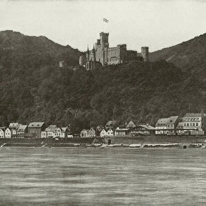 Capellen mit Schloss Stolzenfels (b / w photo)