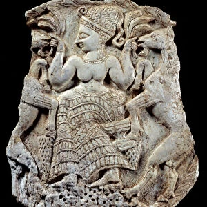 Carved ivory lid: Mycenian goddess of fecondite as animal master