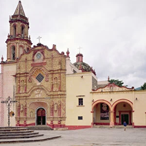 Facade of the Franciscan Mission Church of Saint James at Jalpan, 1751-58 (photo)