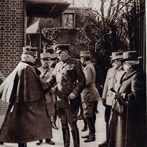 First World War (1914-1918): Lord Kitchener of Karthoum (1850-1916), an English soldier visited General Joseph Joffre in 1914