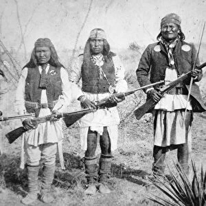 Geronimo and three of his Apache warriors, 1886 (b / w photo)