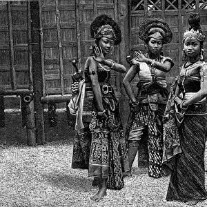 Human Zoo: Javanese dancers in kampong, at the World Exhibition of 1889