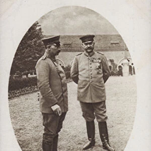 Kaiser Wilhelm II with Field Marshal Paul von Hindenburg, commander of the German army, Posen, World War I, 1915 (b / w photo)