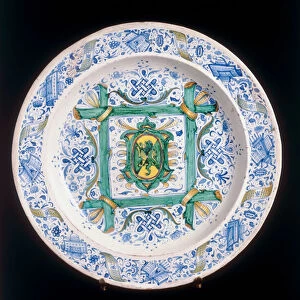 Plate with the Rampant Lion, Cafaggiolo maufacture