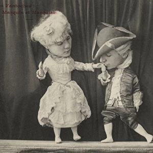 Puppet Marquis and Marquise (b / w photo)