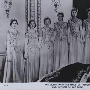 The Queen with her maids of honour and mistress of the robes (b / w photo)