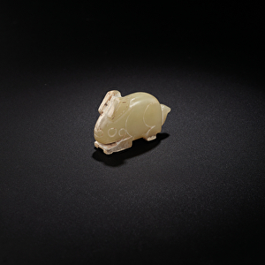 Rabbit-form pendant, late Shang-early Western Zhou dynasty, 12th-11th century BC (jade)