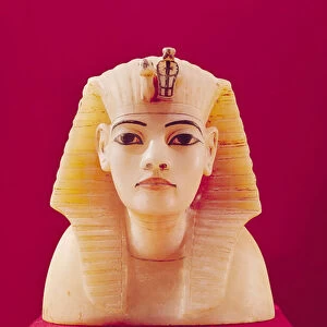 Stopper from one of the canopic urns, from the tomb of Tutankhamun (c