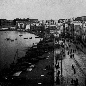 Taranto, Citta vecchia, Panorama (b / w photo)