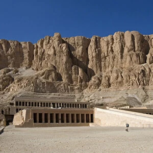 View of the temple dedicated to Queen Hatshepsut (photography)