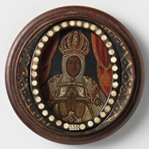 Black Madonna depicting bust inside round box
