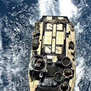 An Amphibious Assault Vehicle navigates the Persian Gulf