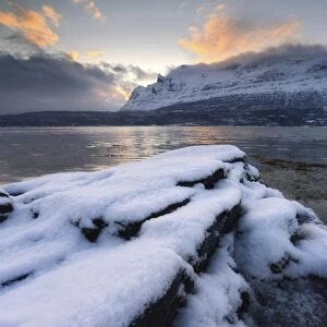 A cold morning in Grovfjorden, Troms County, Norway