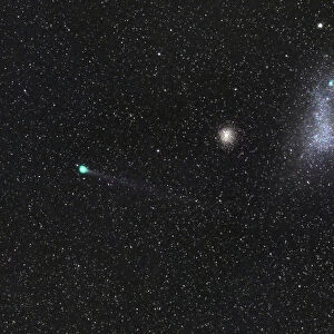 Comet Lemmon next to the Small Magellanic Cloud