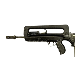 FAMAS 5. 56mm assault rifle