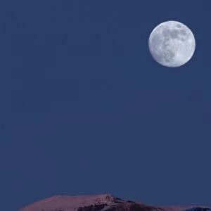 Full Moon at Alpenglow