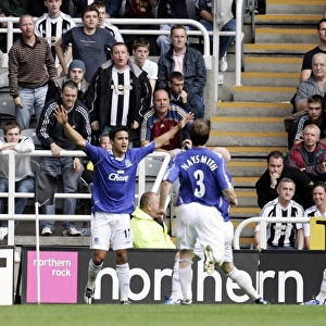 Football - Newcastle United v Everton FA Barclays Premiership - St James Park - 24 / 9 / 06 Evertons Ti