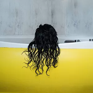 Mujer bañándose