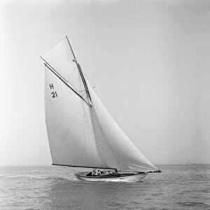 The 8 Metre Le Jade (H21) sailing in fine conditions, 1912. Creator: Kirk & Sons of Cowes