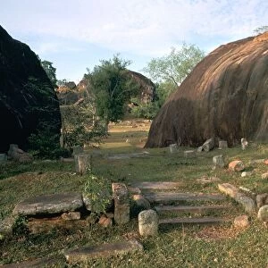 Ascetic rock-shelters for Buddhist monks in Anuradaphura, 2nd century BC
