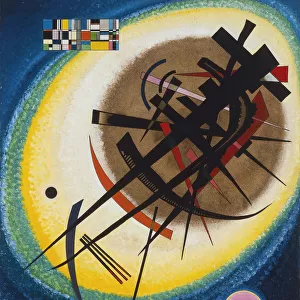 In the Bright Oval, 1925. Artist: Kandinsky, Wassily Vasilyevich (1866-1944)