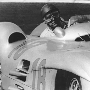 Fangio, French Grand Prix, Rheims, France, 1954
