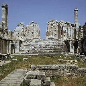 Greek temple of Apollo, 3rd century