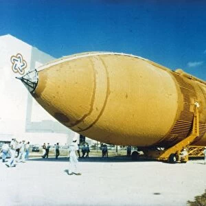 Huge external fuel tank, second Space Shuttle flight, Kennedy Space Center, USA, 1981