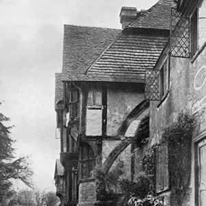 Old house at Chiddingstone, Kent, 1924-1926. Artist: Herbert Felton