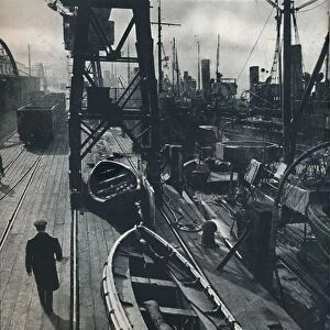 Quay to Victory, 1941. Artist: Cecil Beaton