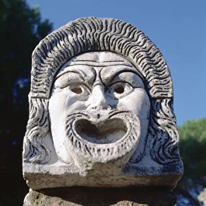 Roman amphitheatre carving