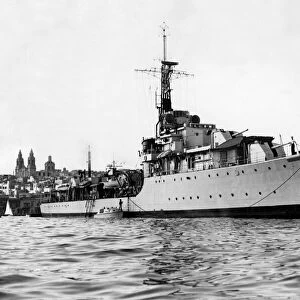 HMS Chequers in 1949