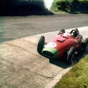 1957 German Grand Prix: Peter Collins 3rd position, in the Karrusell, action