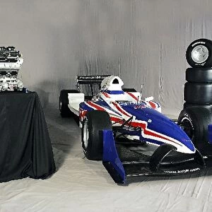 A1 GP UK Seat Holder Photoshoot: The Zytek engine, Lola A1 GP car and the Cooper Avon tyres that will be used in the championship