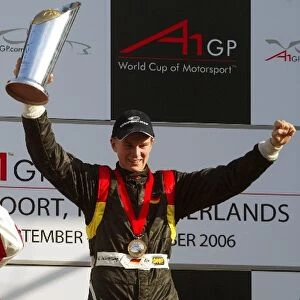 A1GP: Nico Hulkenberg A1 Team Germany on the podium