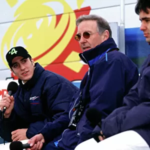 British F3 Championship Silverstone, England. 20th - 21st May 2000. Championship rivals Tomas Sheckter and Antonio Pizzonia are interviewed. World LAT Photographic/ Peter Spinney Tel: +44 (0) 208 251 3000 Fax: +44 (0) 208 251 3001 E-mai