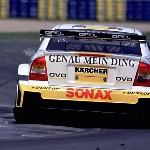 DTM Testing - Oschersleben, 16th April 2000. Five weeks before the start of the season, Four Mercedes-Benz CLK DTM and four Opel Astra VS Coupe, took part in the first major test at Oschersleben. World Griffiths/LAT