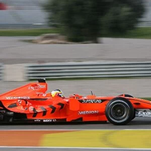 Formula One Testing: Giedo van der GardeSpyker F8-VII