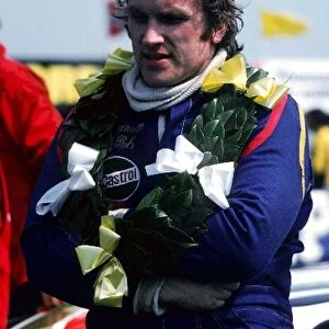 Saloon Car Racing: Tom Walkinshaw: Saloon Car Racing, Thruxton, England, 1976