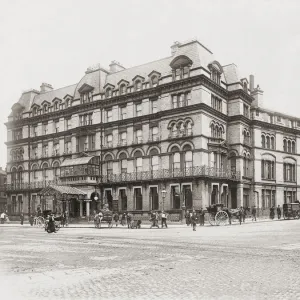 The Adelphi Hotel, Ranelagh Place, Liverpool, England, seen here in late 19th century. It was bought in 1892 by the Midland Railway and renamed the Midland Adelphi