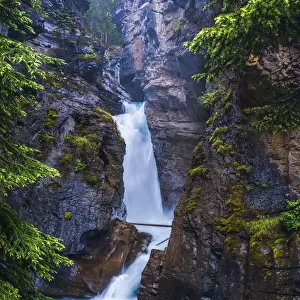 Johnston Canyon, Lower Falls, Banff National Park, Alberta, Canada