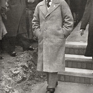 King Edward Viii Visiting South Wales To Inspect The Pen-Y-Garn Housing Estate In 1936. Edward Viii, Edward Albert Christian George Andrew Patrick David, Later The Duke Of Windsor, 1894