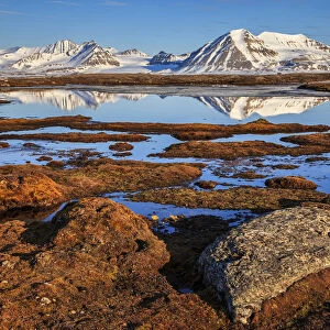 Mountains and tundra, Svalbard, Norway