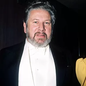 Actor and raconteur Peter Ustinov at the Premiere of "Mary